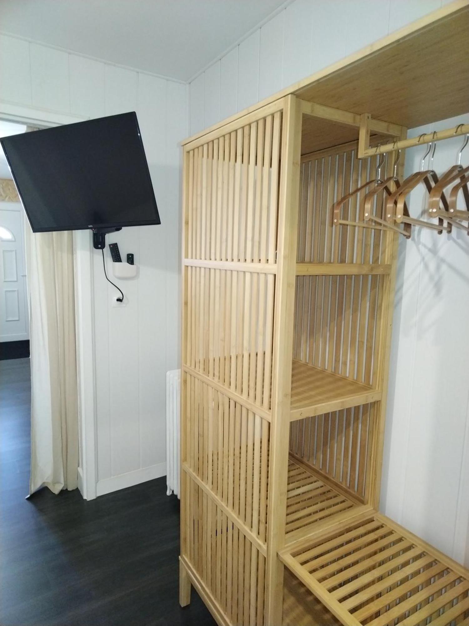 Studio, La Terrasse D'Isa 多勒 外观 照片